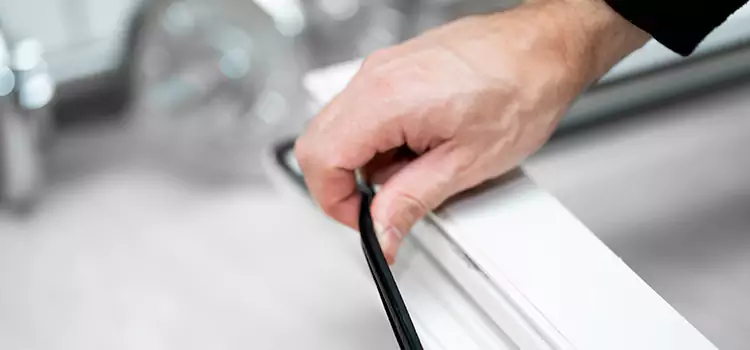 Weather Stripping Pooler